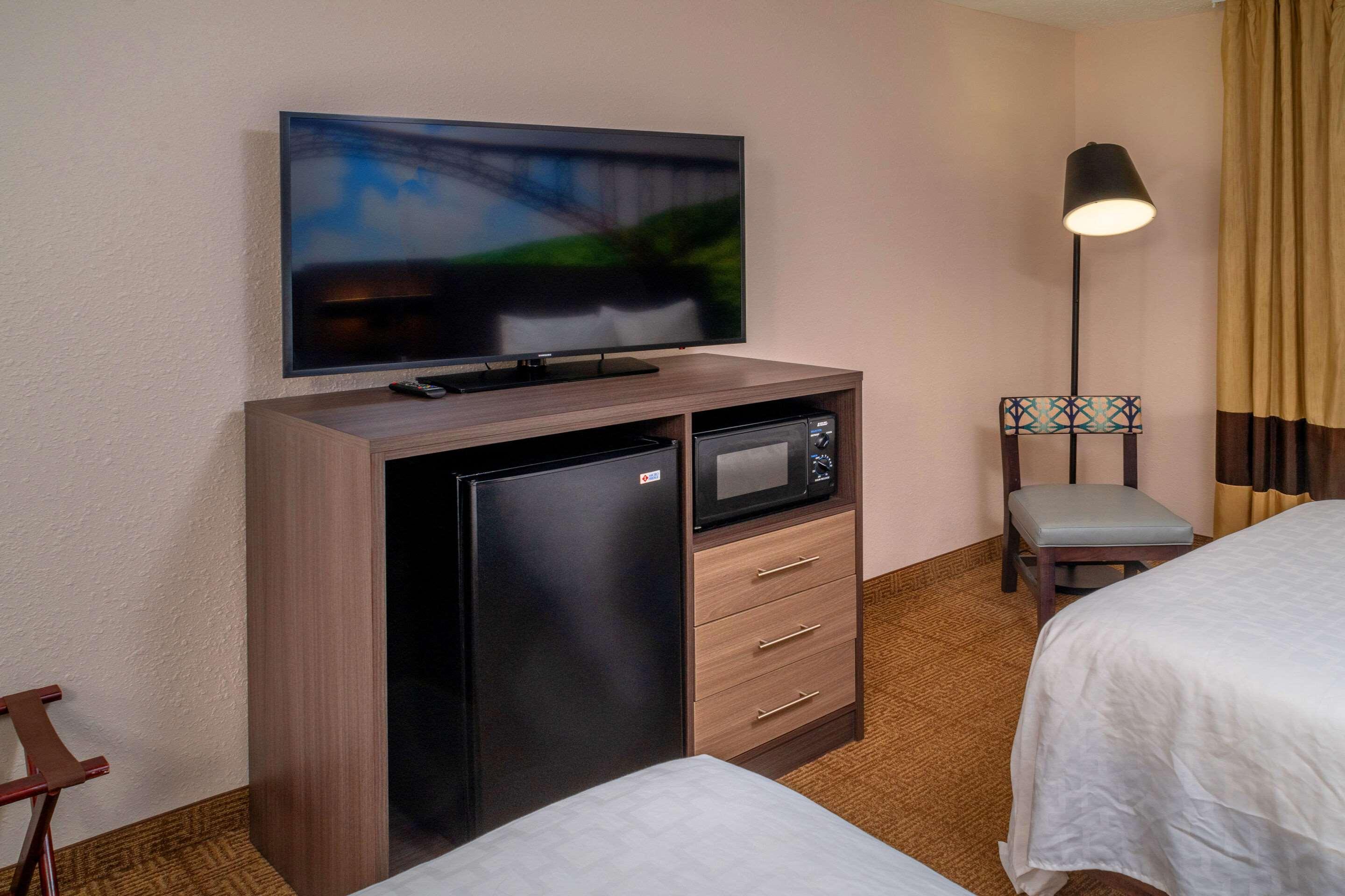 Clarion Pointe Beckley Hotell Eksteriør bilde