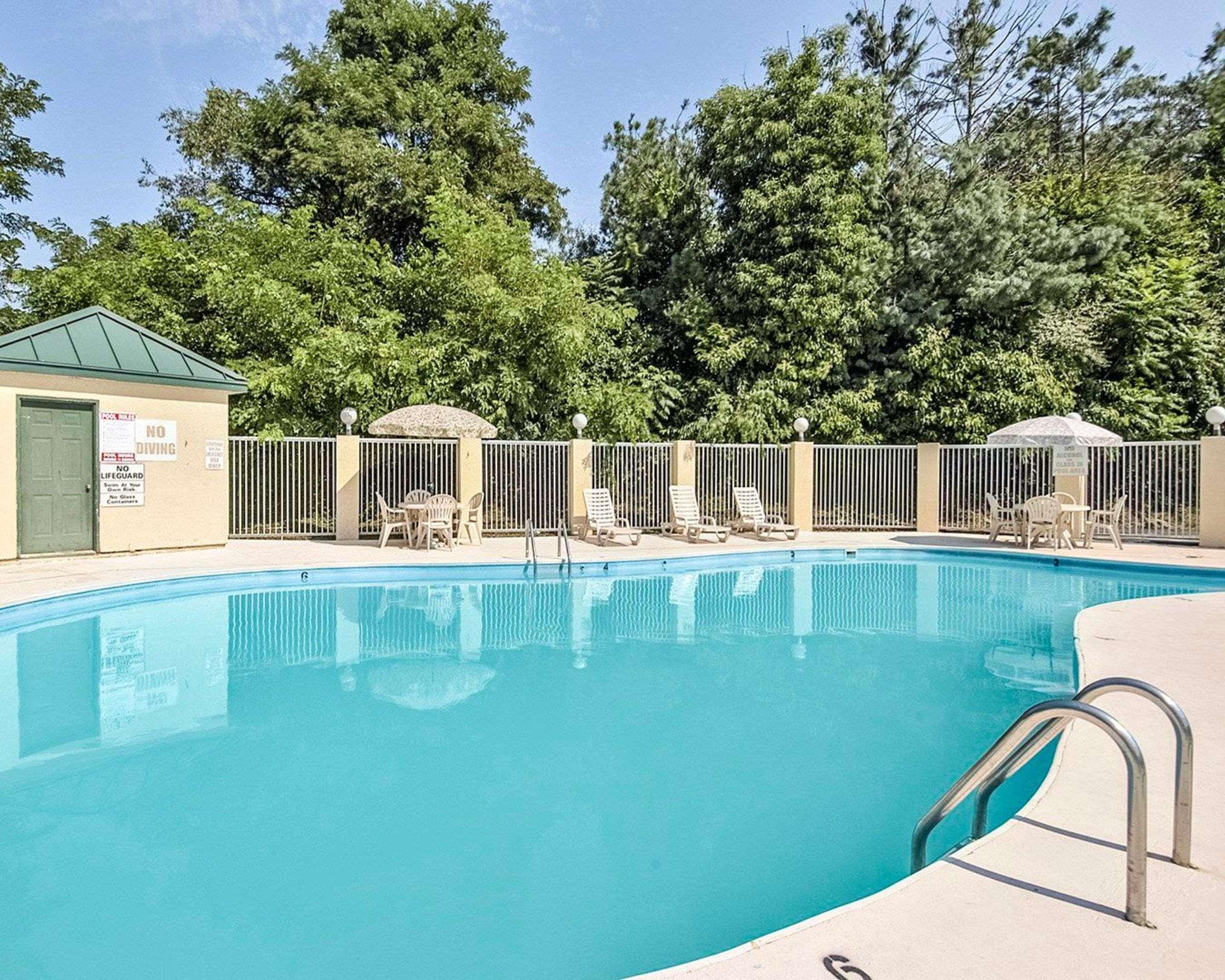 Clarion Pointe Beckley Hotell Eksteriør bilde