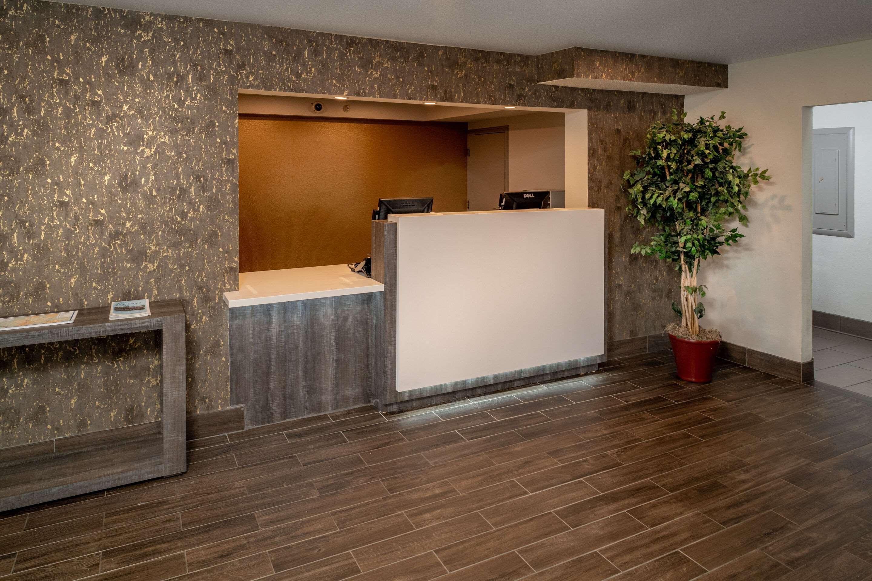 Clarion Pointe Beckley Hotell Eksteriør bilde