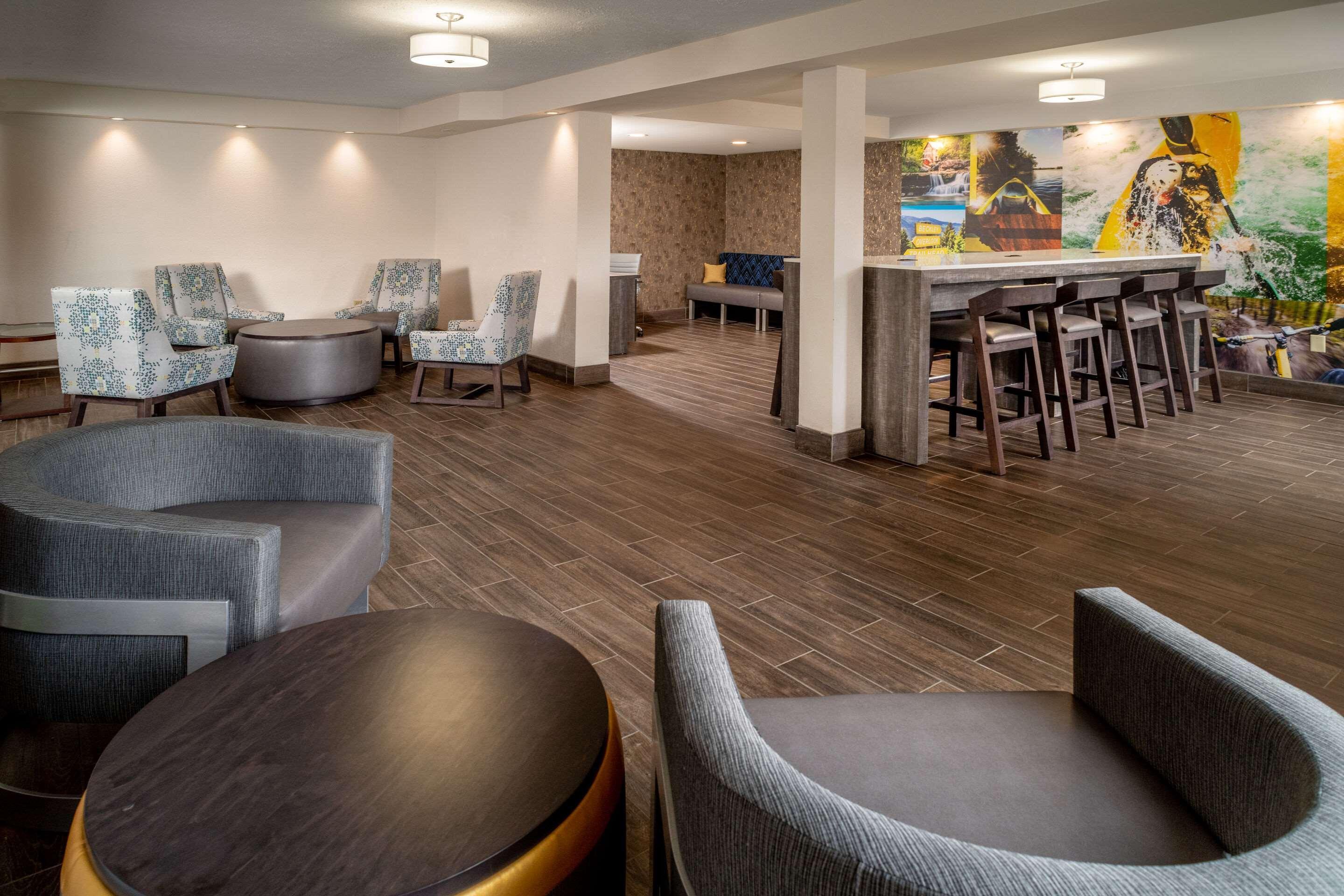 Clarion Pointe Beckley Hotell Eksteriør bilde