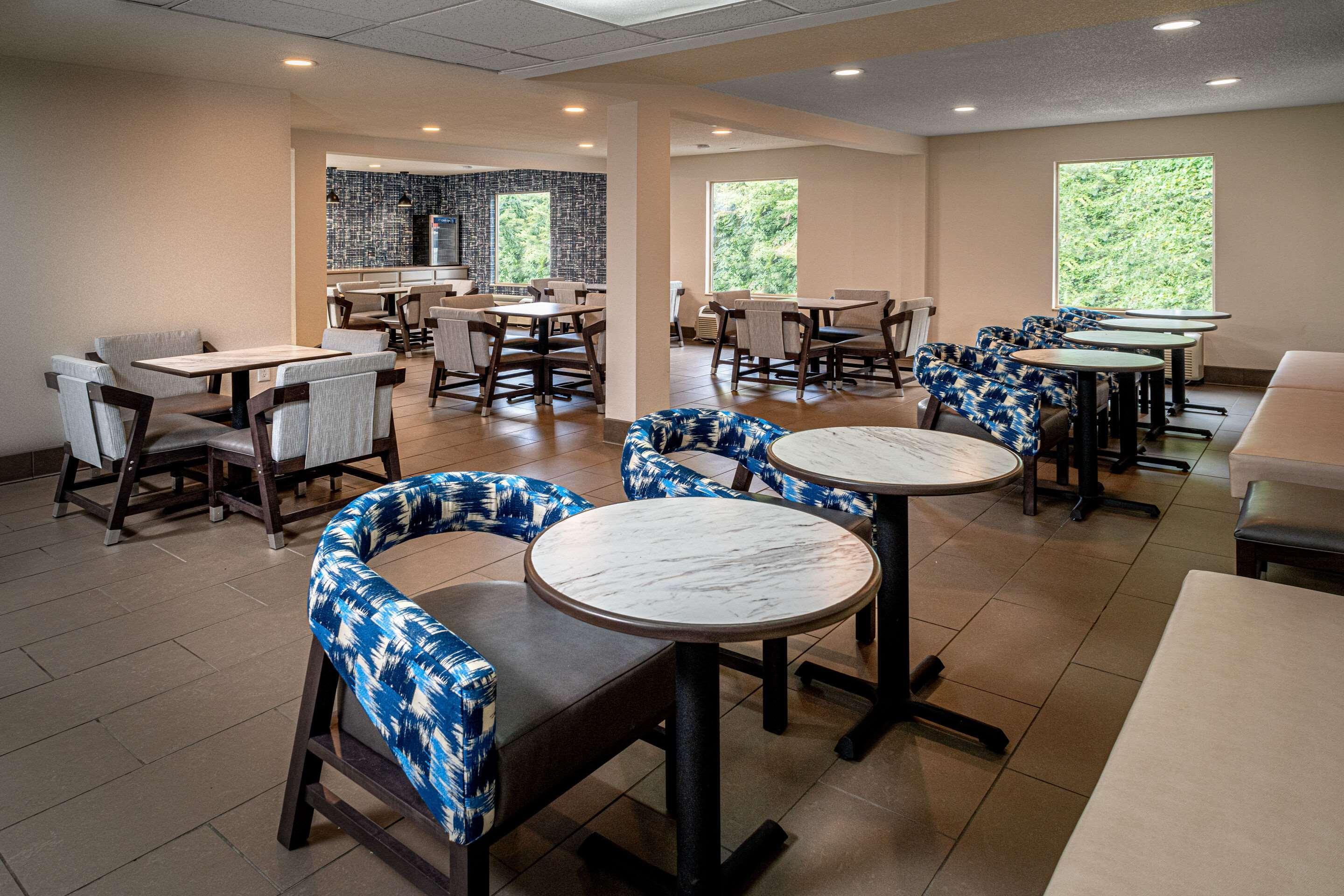 Clarion Pointe Beckley Hotell Eksteriør bilde