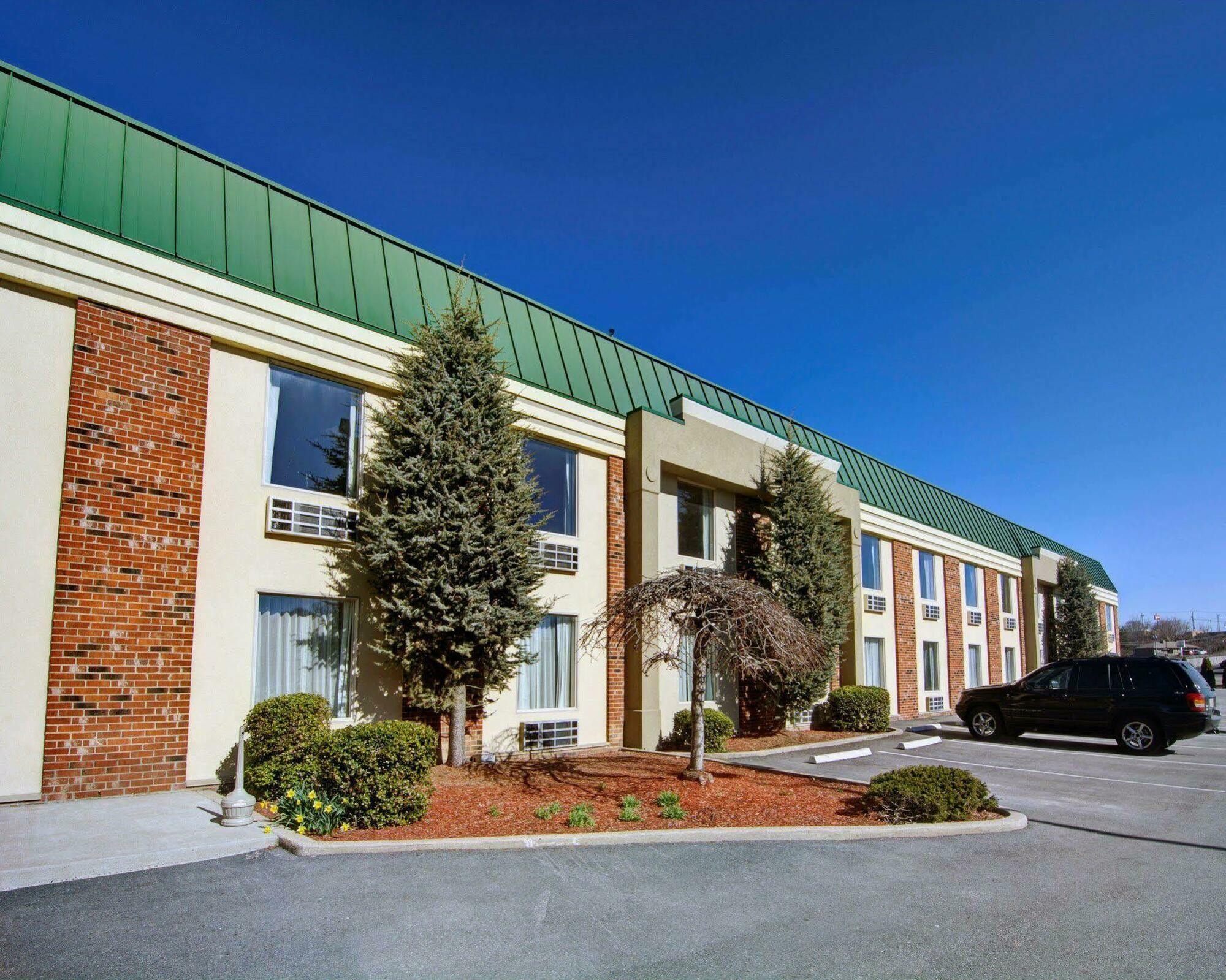 Clarion Pointe Beckley Hotell Eksteriør bilde